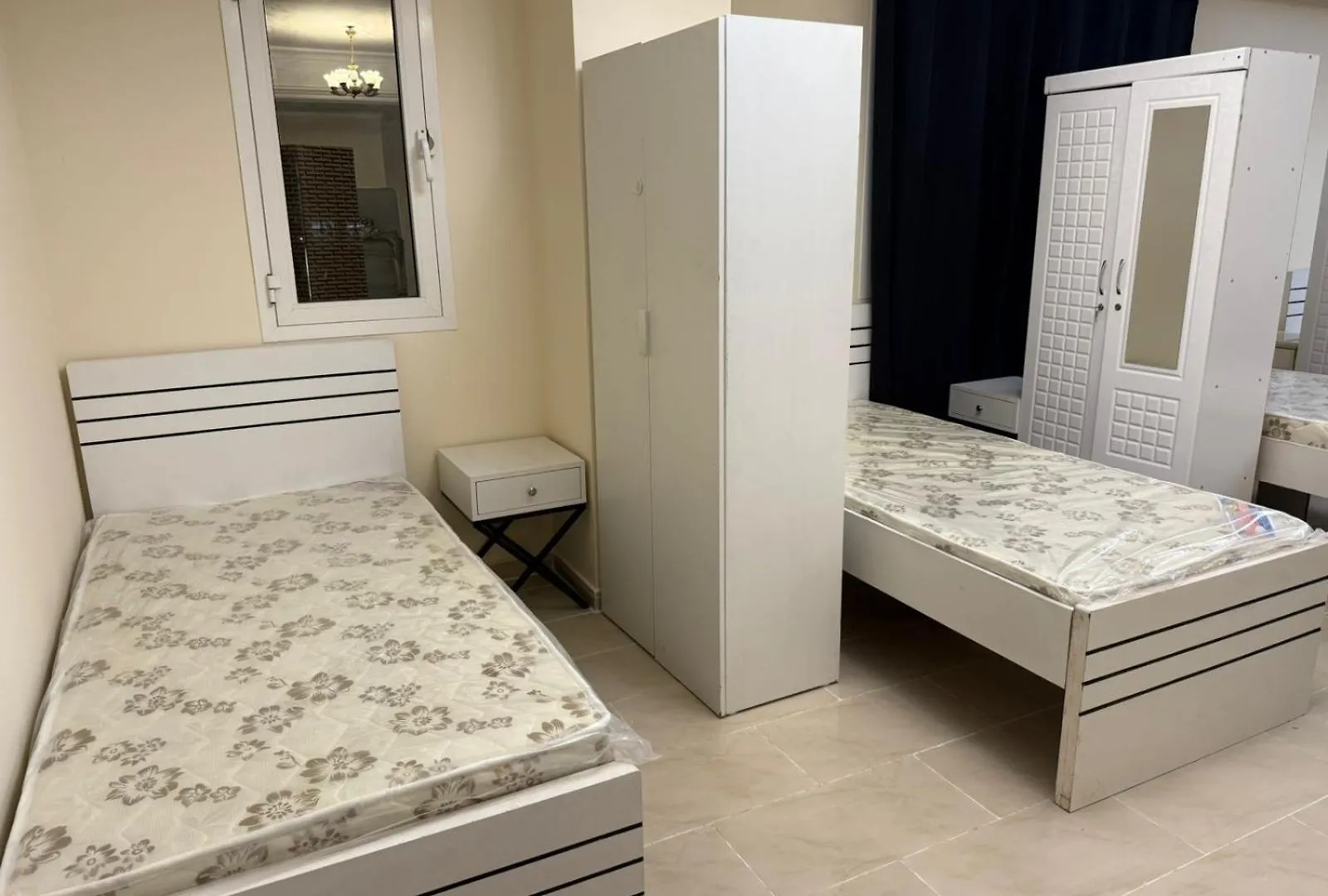 Executive Female Sharing Bed Space Near Bus Stop & Corniche Szardża Zjednoczone Emiraty Arabskie