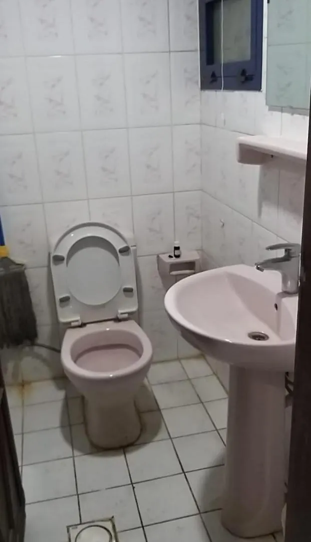 Partition Small Room For Single Male